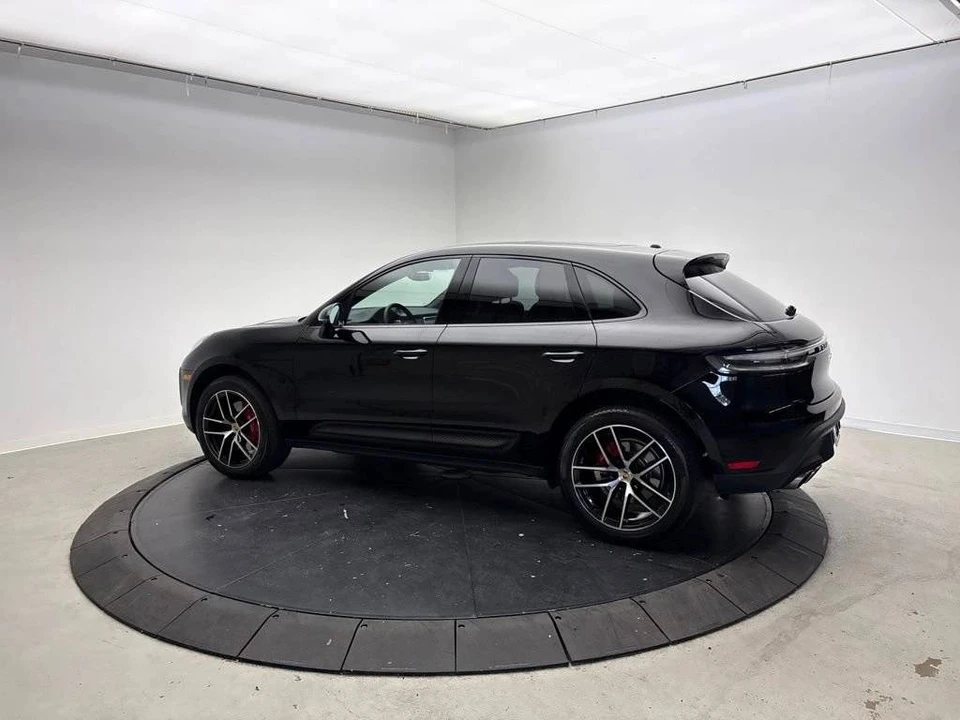 2023 Porsche Macan S - Image 3 of 5