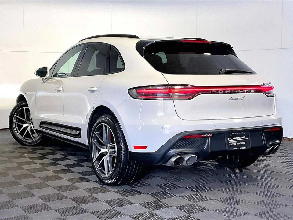 2023 Porsche Macan S - Image 3 of 5
