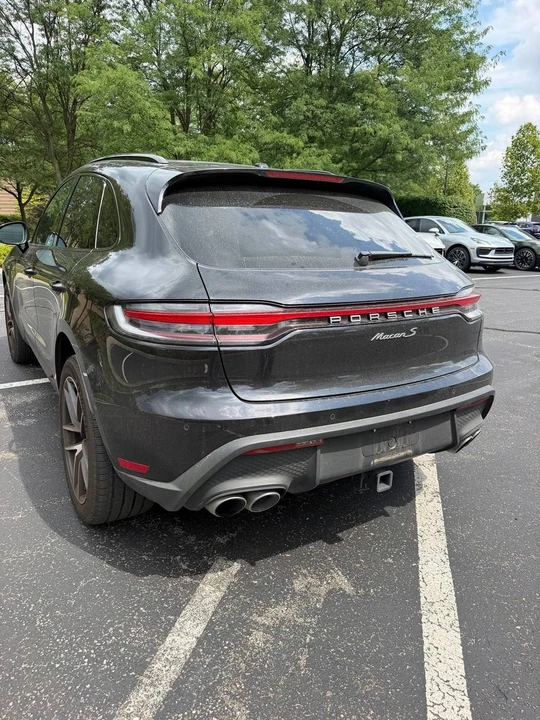 2023 Porsche Macan S - Image 4 of 5