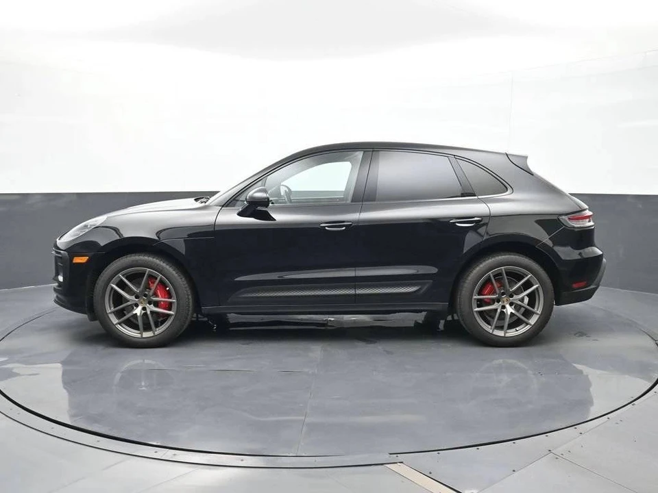 2023 Porsche Macan S - Image 2 of 5