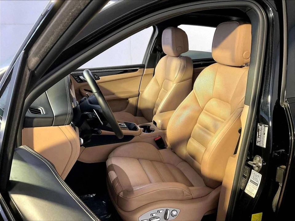 2023 Porsche Macan S - Image 5 of 5