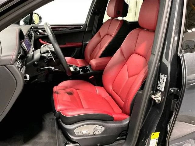 2023 Porsche Macan S - Image 5 of 5