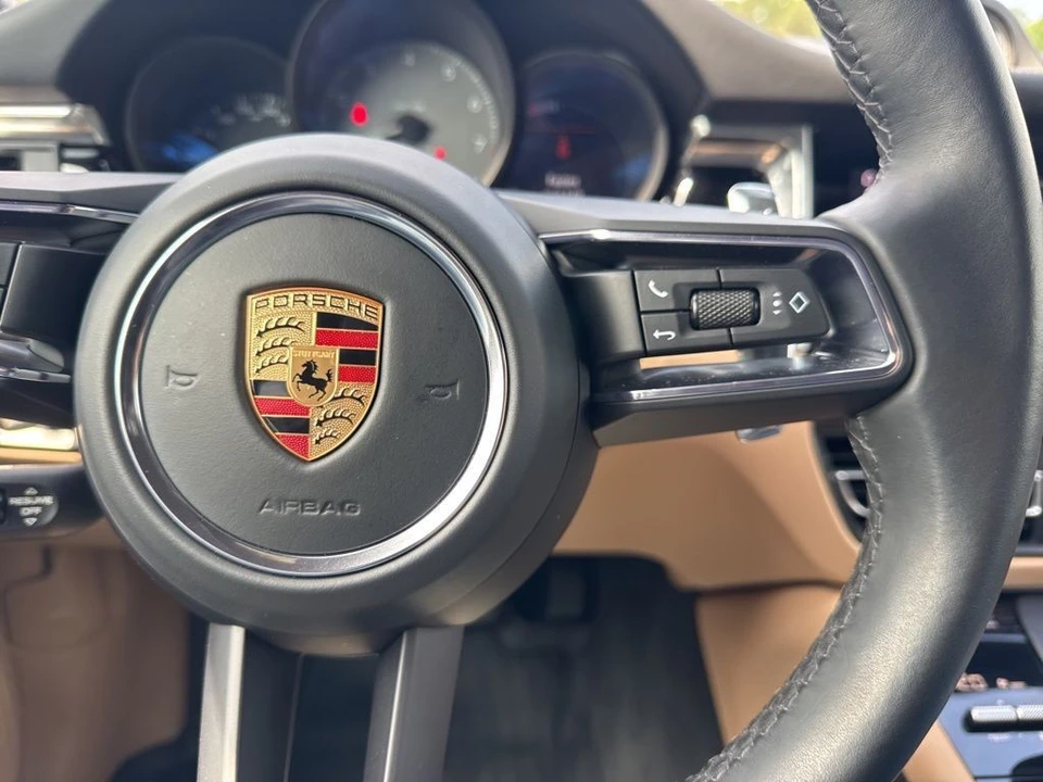 2023 Porsche Macan S - Image 17 of 31