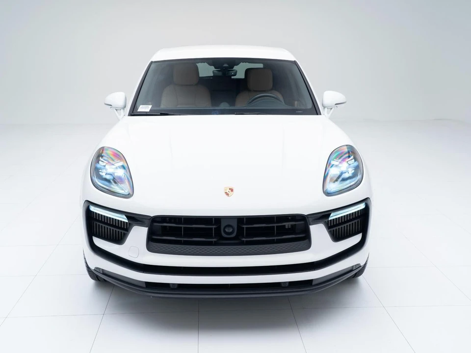 2023 Porsche Macan S - Image 7 of 30