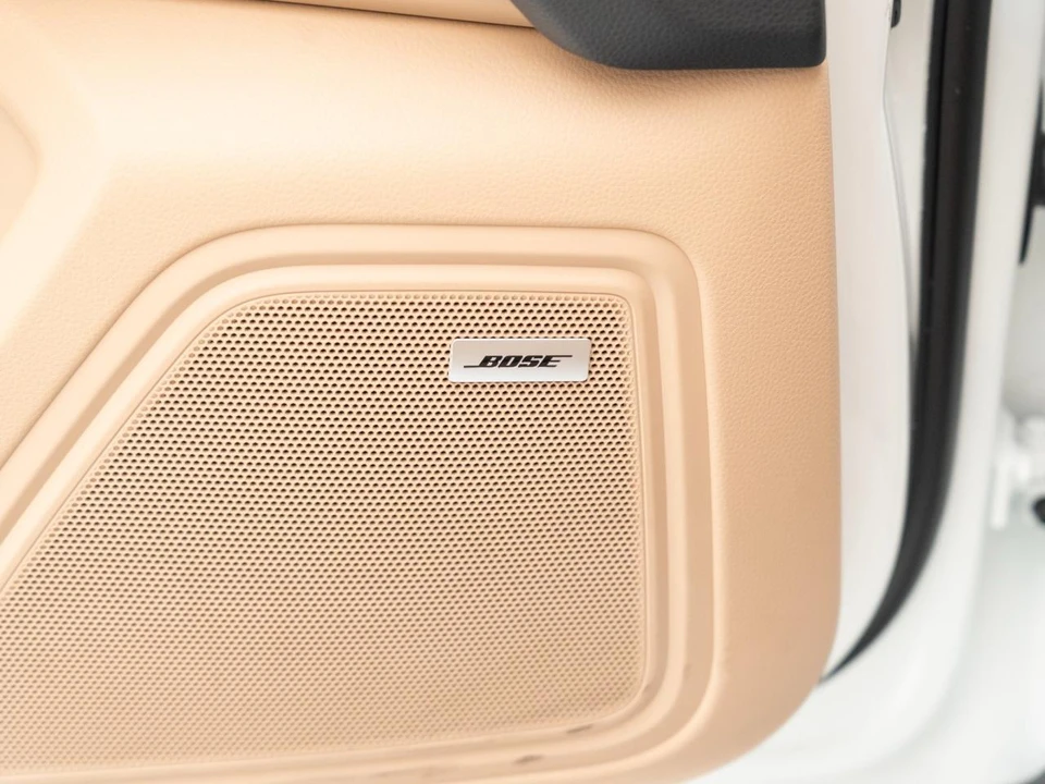 2023 Porsche Macan S - Image 23 of 30