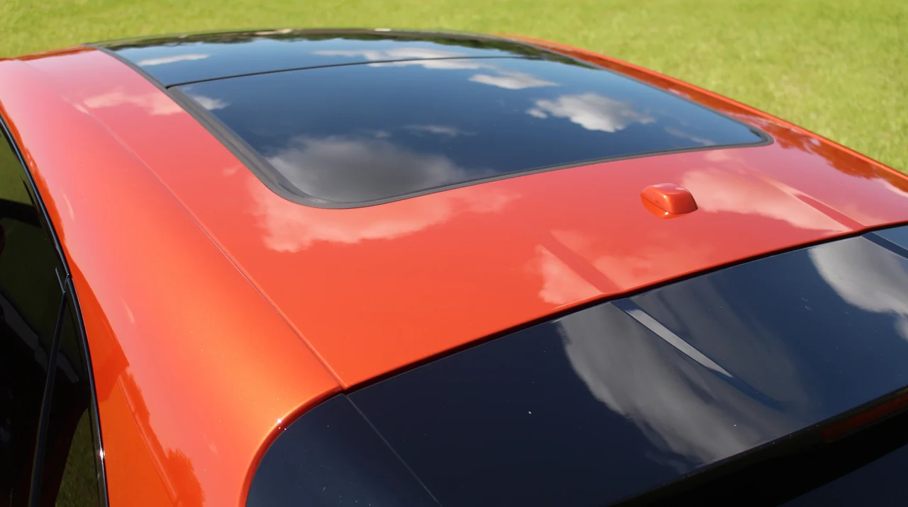2023 Porsche Macan S - Image 16 of 31