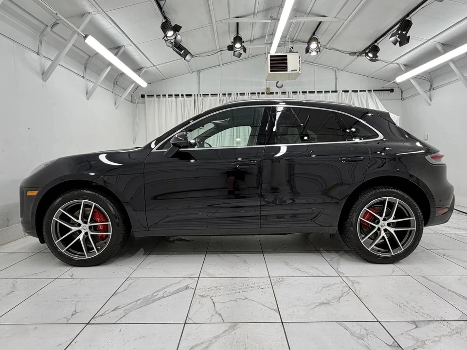 2023 Porsche Macan S - Image 2 of 5