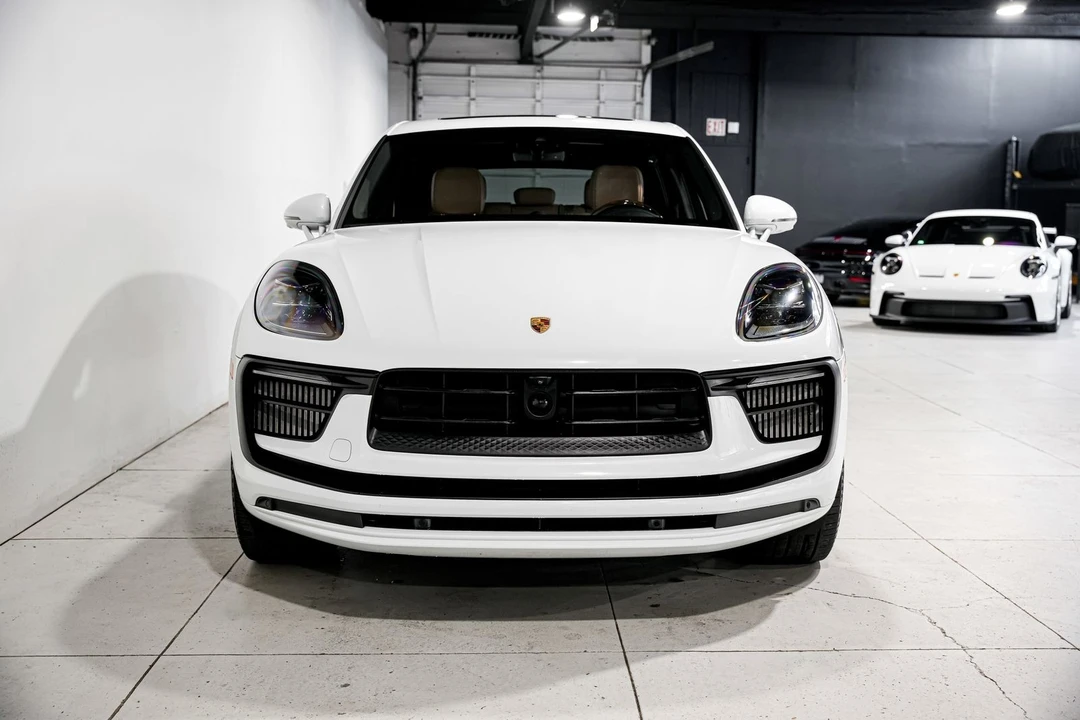 2023 Porsche Macan S - Image 5 of 31