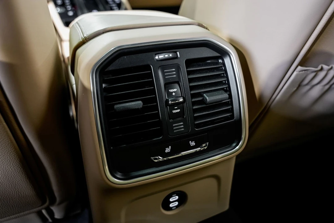2023 Porsche Macan S - Image 31 of 31