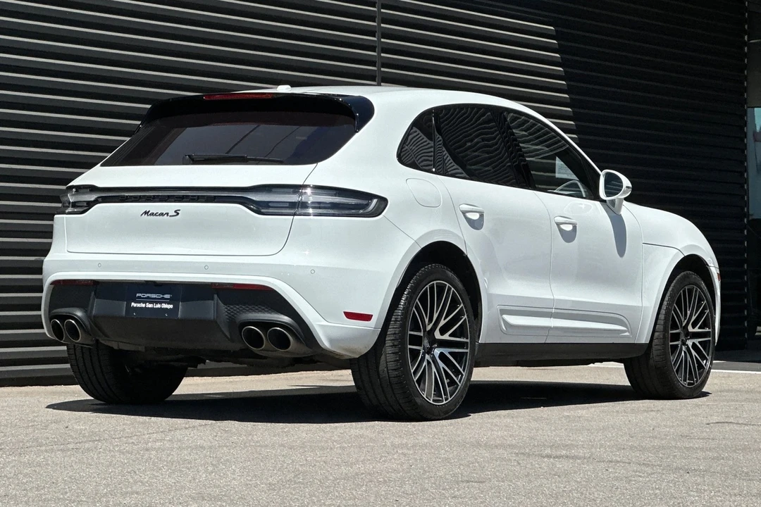 2023 Porsche Macan S - Image 8 of 21