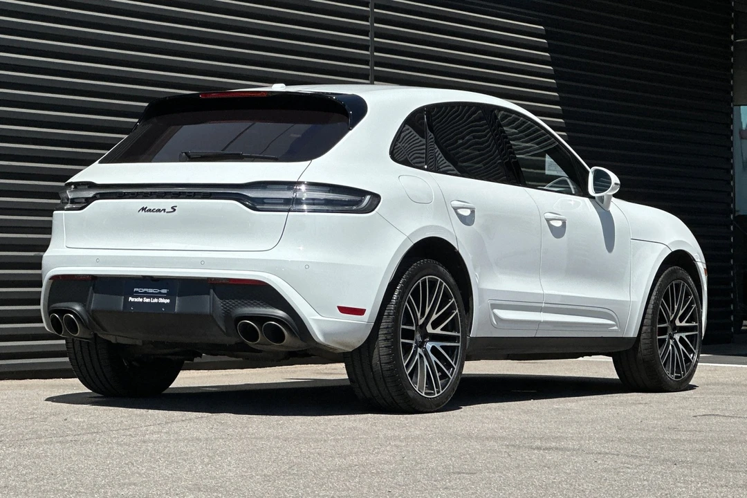 2023 Porsche Macan S - Image 8 of 21