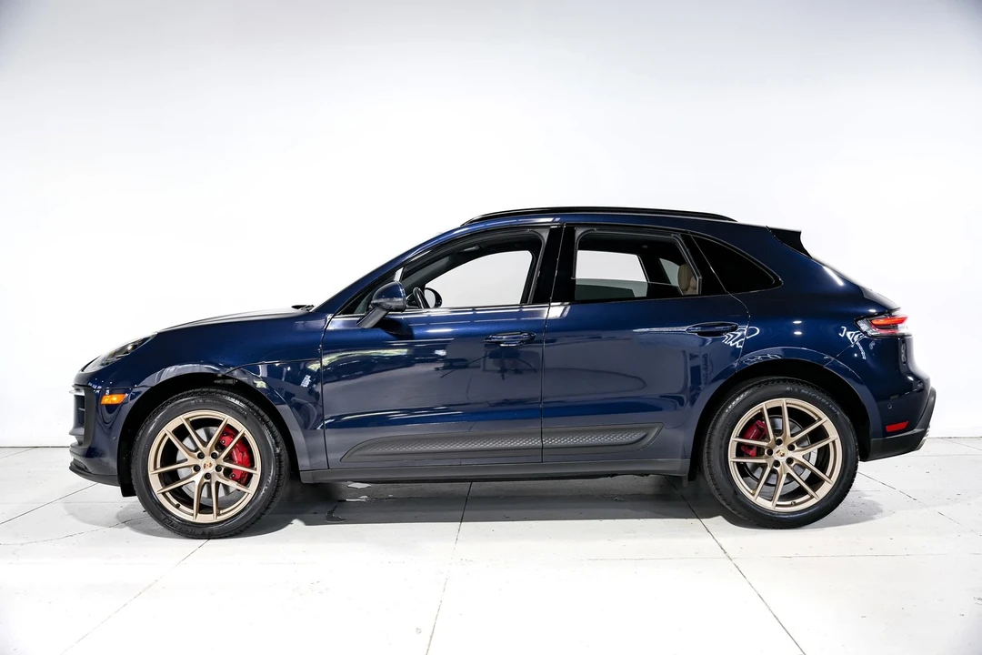 2023 Porsche Macan S - Image 7 of 21