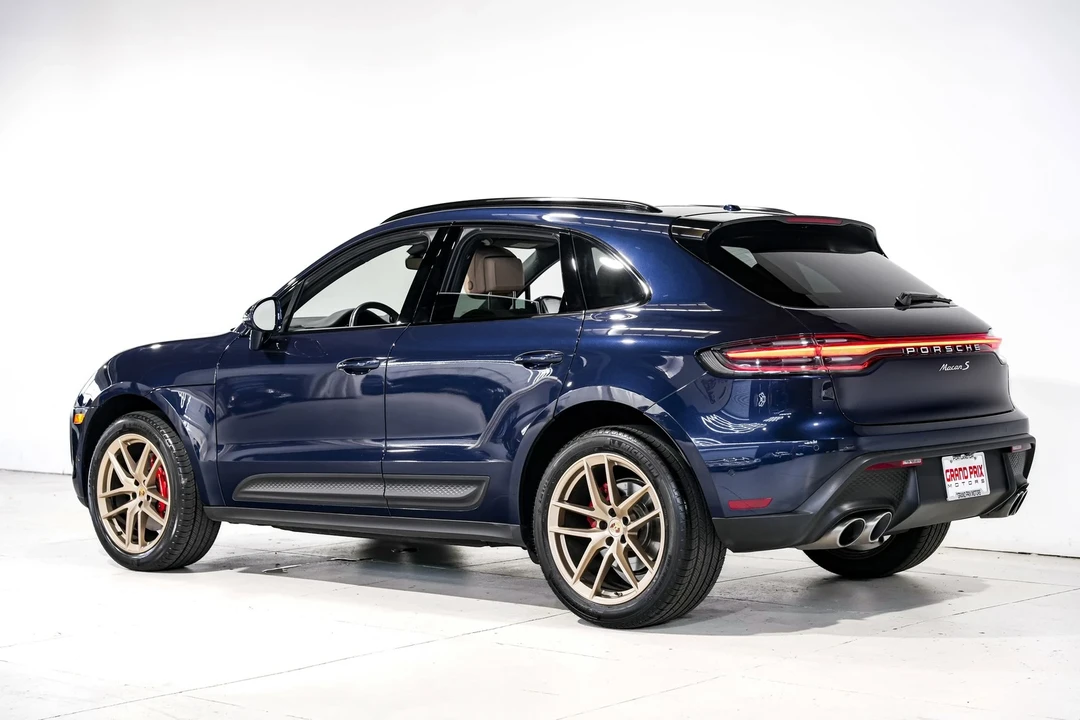 2023 Porsche Macan S - Image 8 of 21