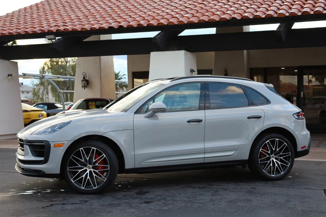 2023 Porsche Macan S - Image 6 of 12
