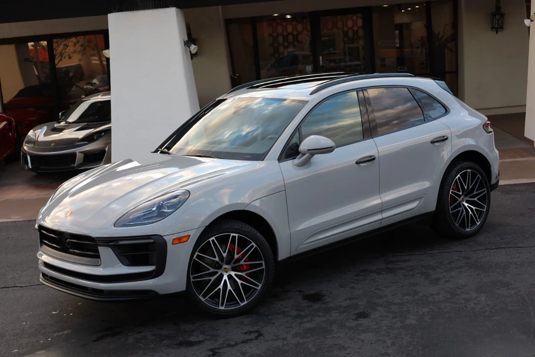 2023 Porsche Macan S - Image 5 of 12