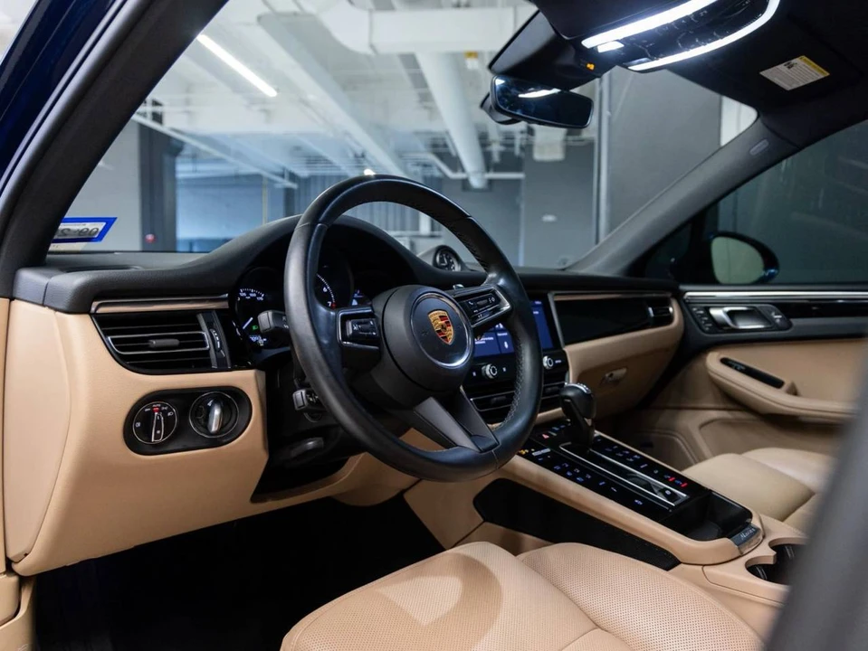 2023 Porsche Macan S - Image 2 of 5