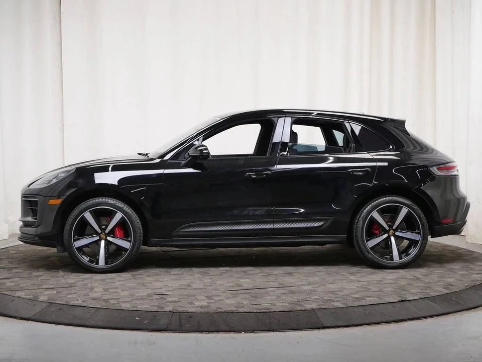 2023 Porsche Macan S - Image 2 of 5