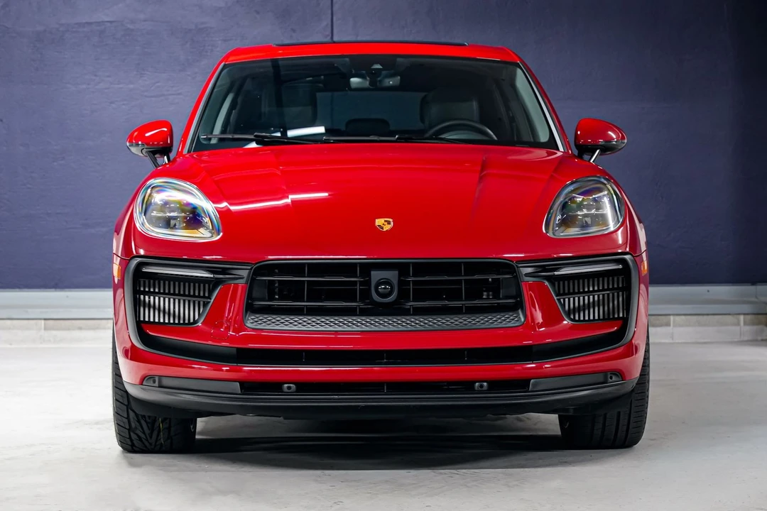 2023 Porsche Macan S - Image 5 of 31