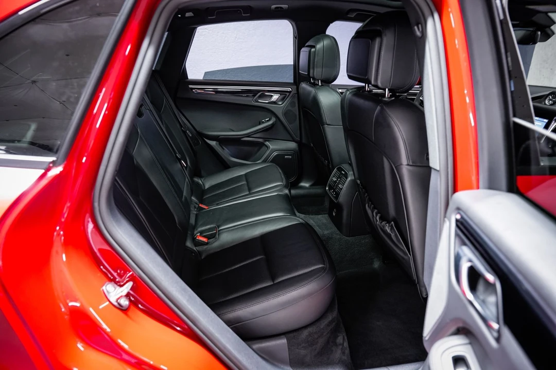 2023 Porsche Macan S - Image 30 of 31