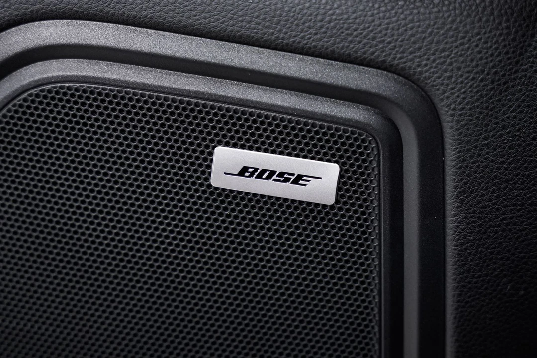 2023 Porsche Macan S - Image 16 of 31