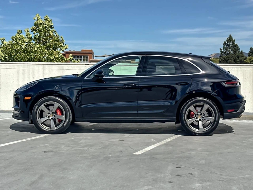 2023 Porsche Macan S - Image 2 of 5