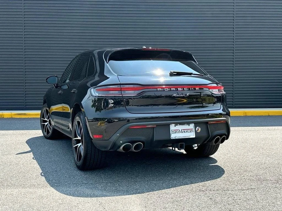 2023 Porsche Macan S - Image 3 of 5