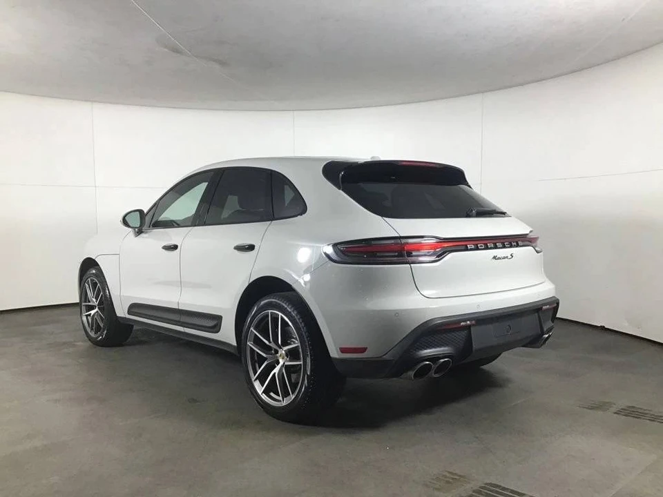 2023 Porsche Macan S - Image 3 of 5