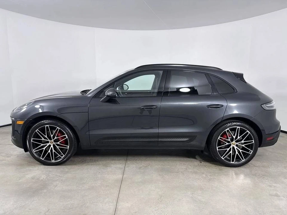 2023 Porsche Macan S - Image 2 of 5