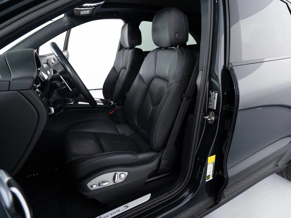 2023 Porsche Macan S - Image 5 of 5
