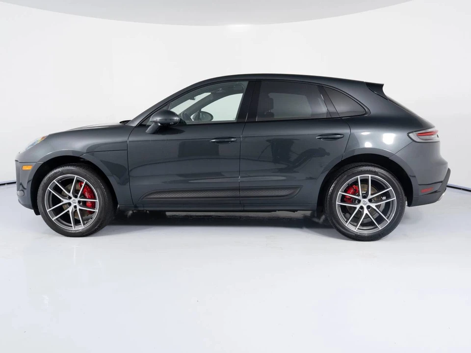 2023 Porsche Macan S - Image 2 of 5