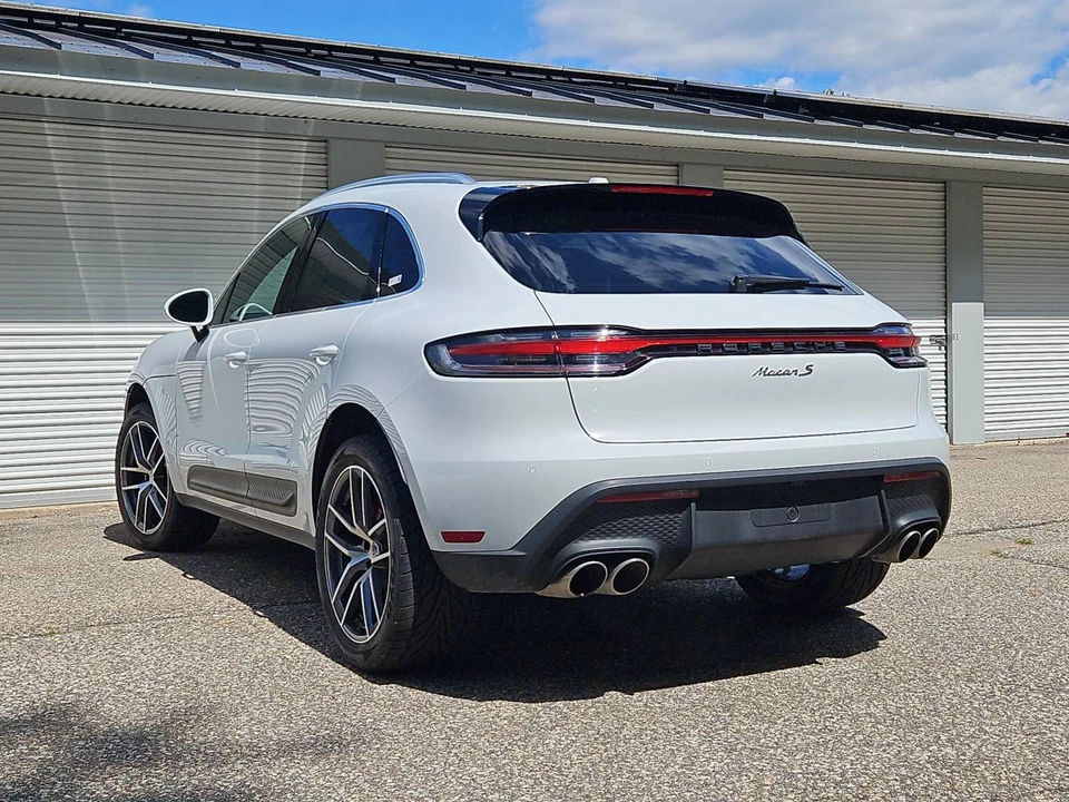 2023 Porsche Macan S - Image 3 of 5