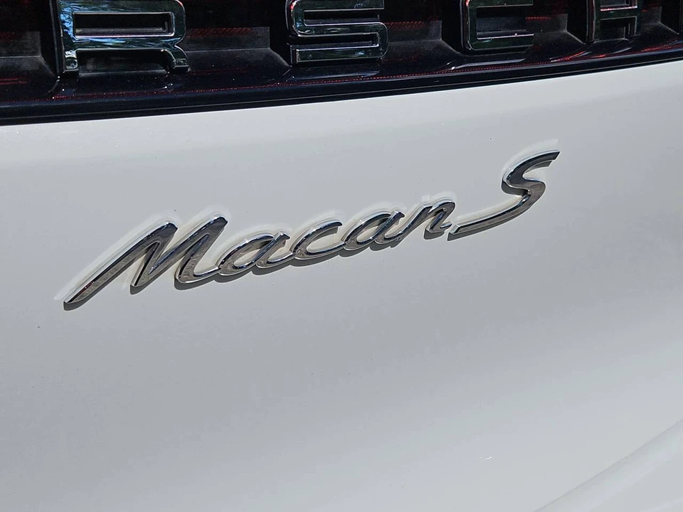 2023 Porsche Macan S - Image 5 of 5