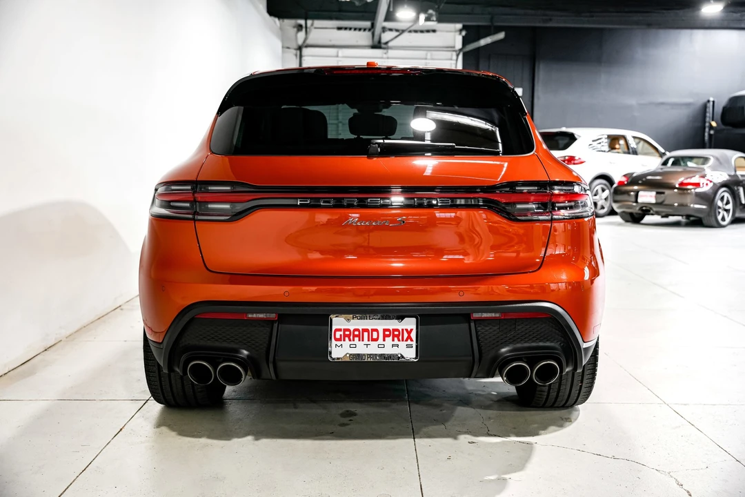 2023 Porsche Macan S - Image 4 of 12