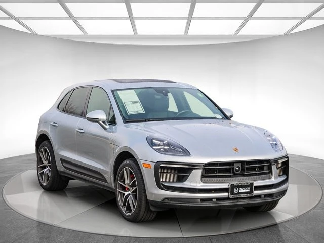 2023 Porsche Macan S - Image 5 of 12