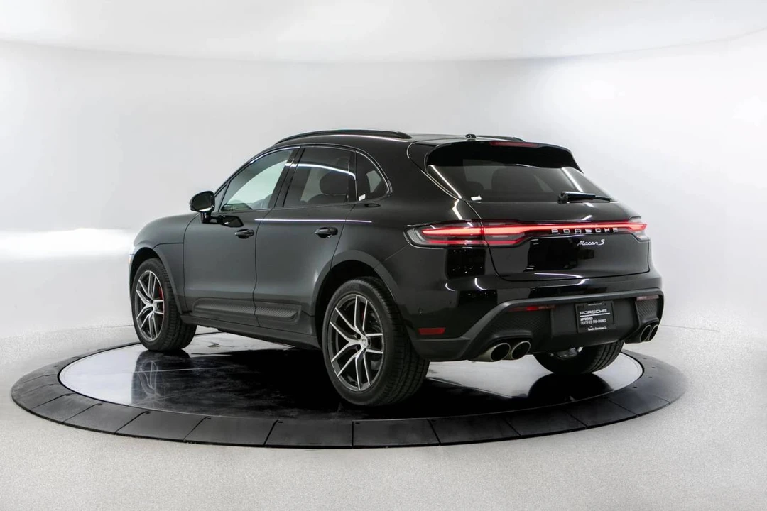 2023 Porsche Macan S - Image 3 of 5