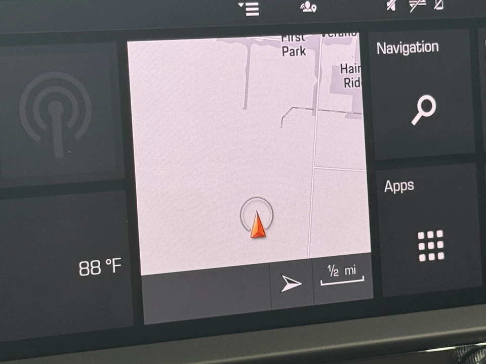 2023 Porsche Macan S - Image 12 of 31