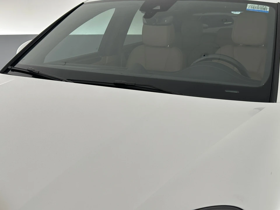 2023 Porsche Macan S - Image 21 of 31