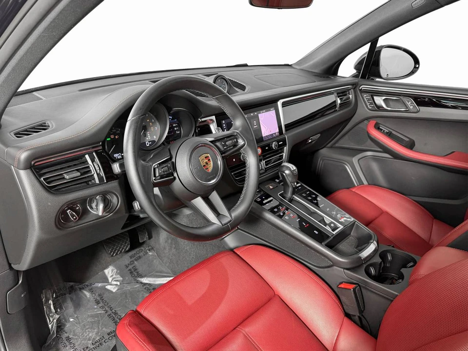 2023 Porsche Macan S - Image 4 of 5