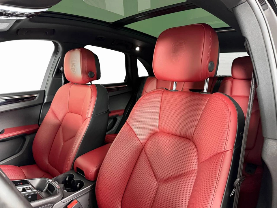 2023 Porsche Macan S - Image 5 of 5