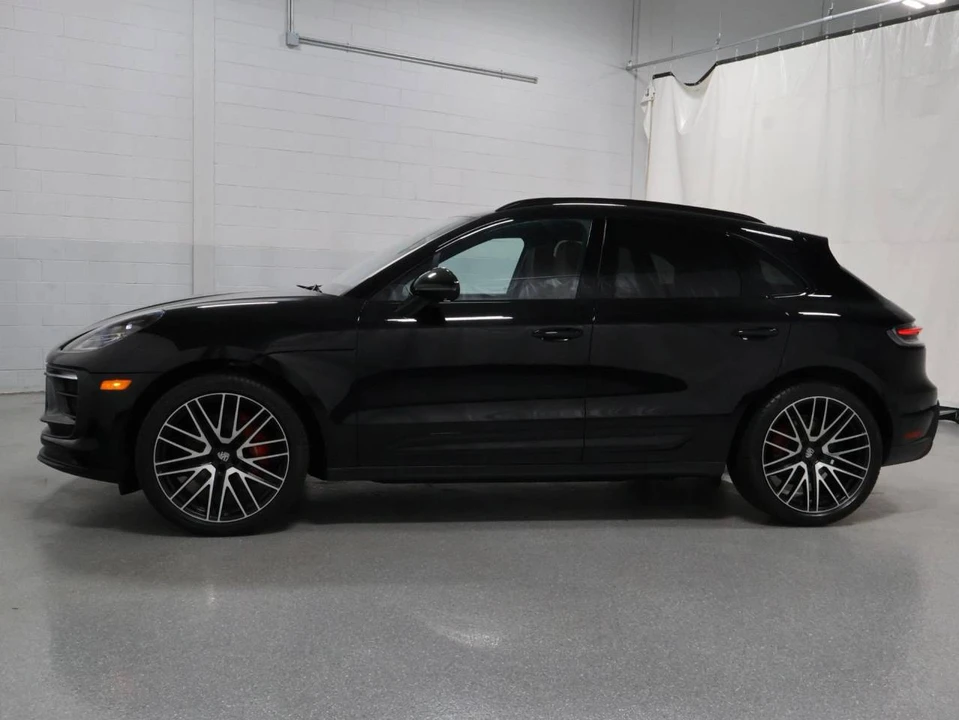 2023 Porsche Macan S - Image 2 of 5
