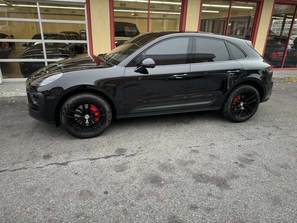 2023 Porsche Macan S - Image 9 of 21