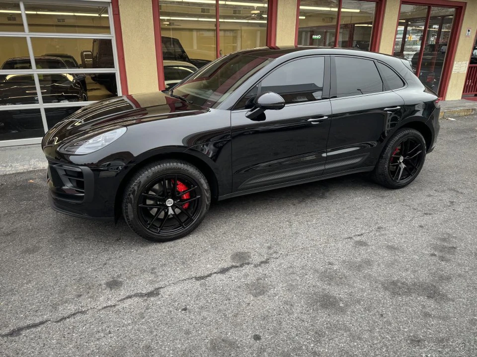 2023 Porsche Macan S - Image 8 of 21