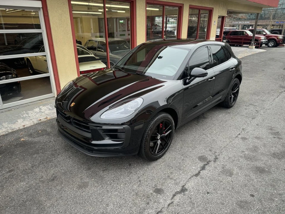 2023 Porsche Macan S - Image 2 of 21