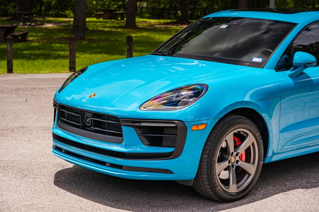 2023 Porsche Macan S - Image 24 of 31