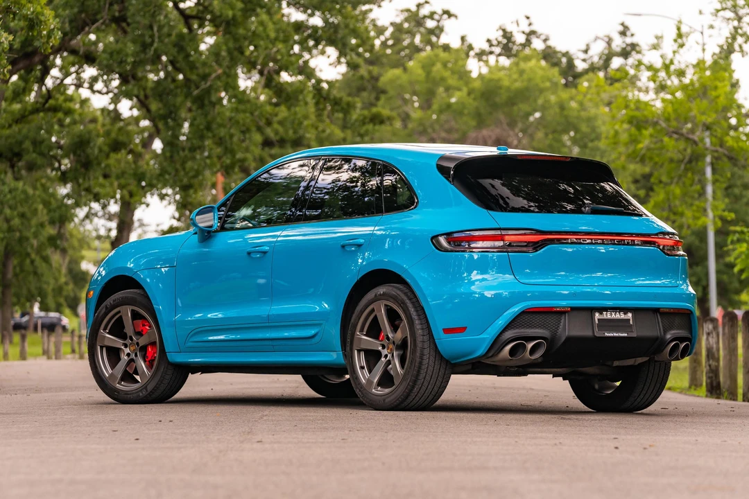 2023 Porsche Macan S - Image 8 of 31
