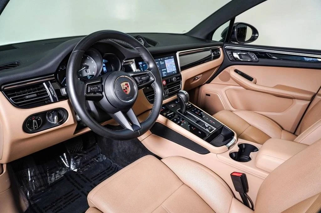 2023 Porsche Macan S - Image 4 of 5