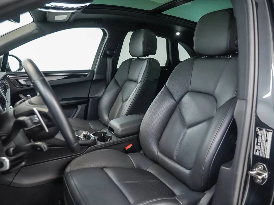 2023 Porsche Macan S - Image 5 of 5
