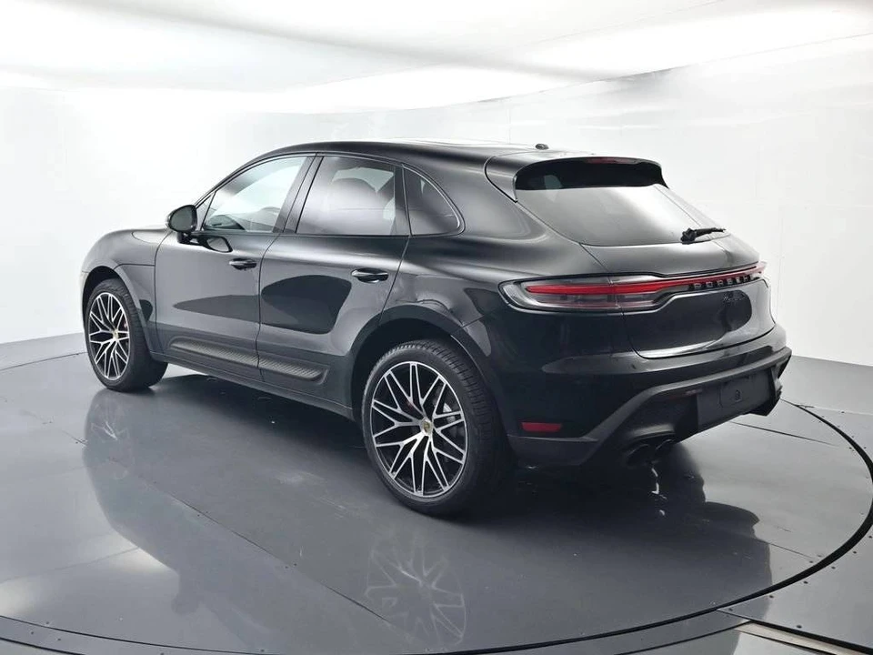 2023 Porsche Macan S - Image 3 of 5