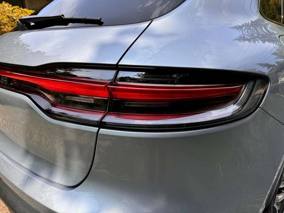 2023 Porsche Macan S - Image 15 of 31