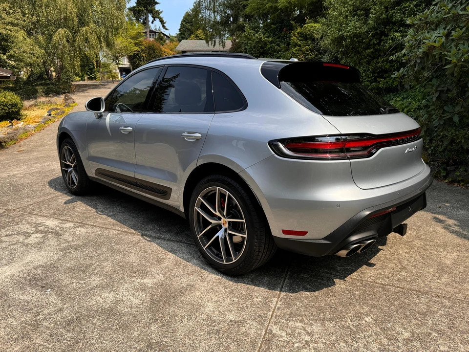 2023 Porsche Macan S - Image 6 of 31